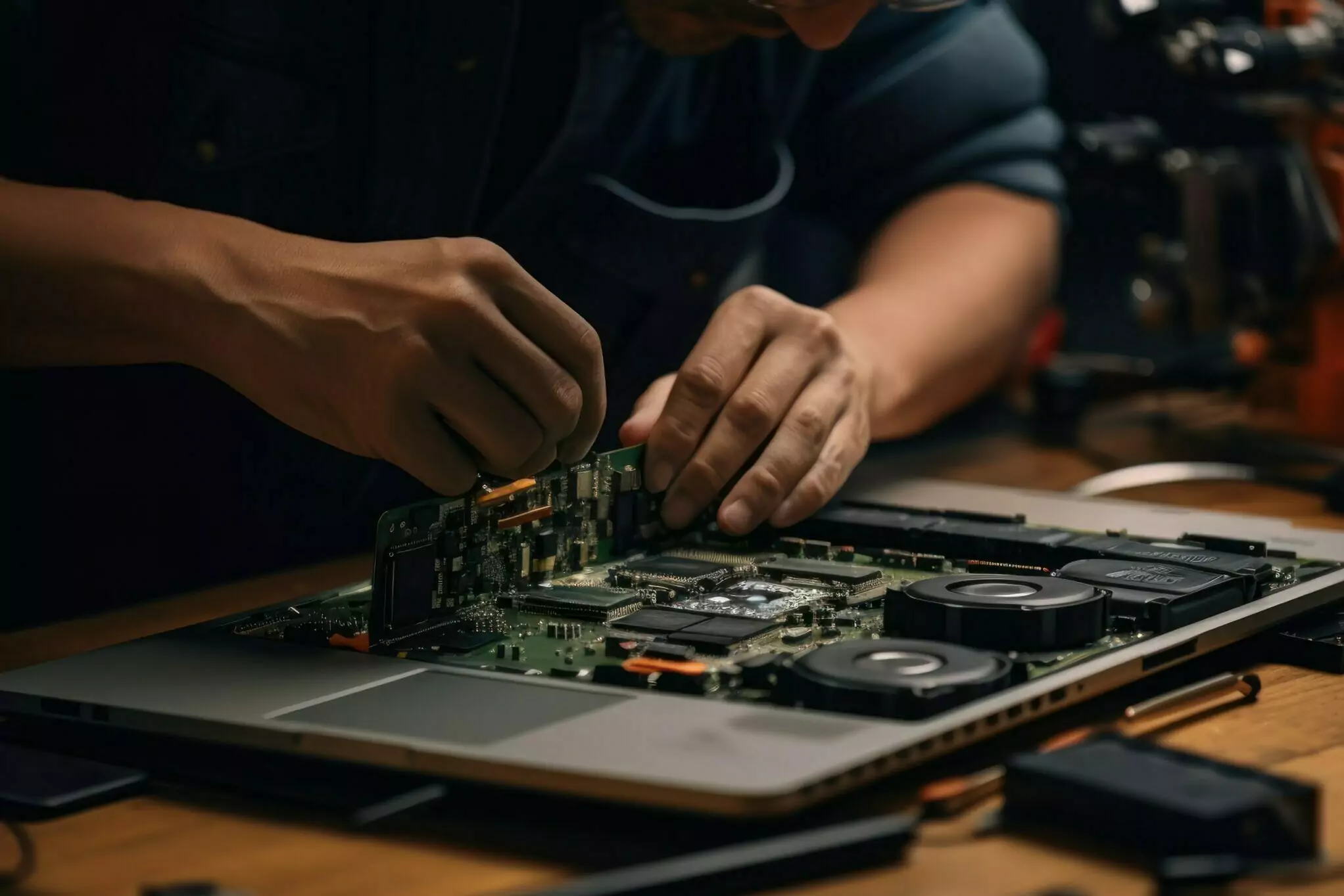 Formation pour travailler depuis son domicile en créant des pc et en les revendant